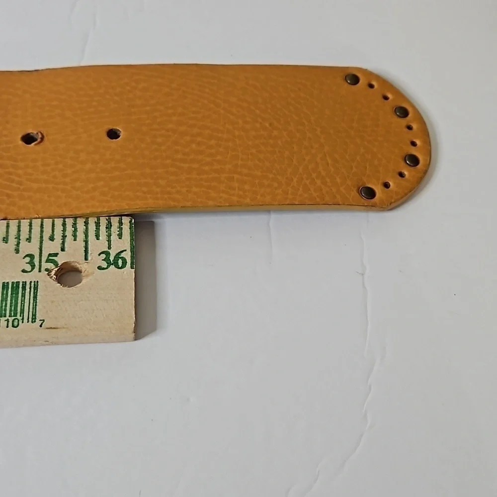Candie's Jeweled Belt sz L Tan NWT